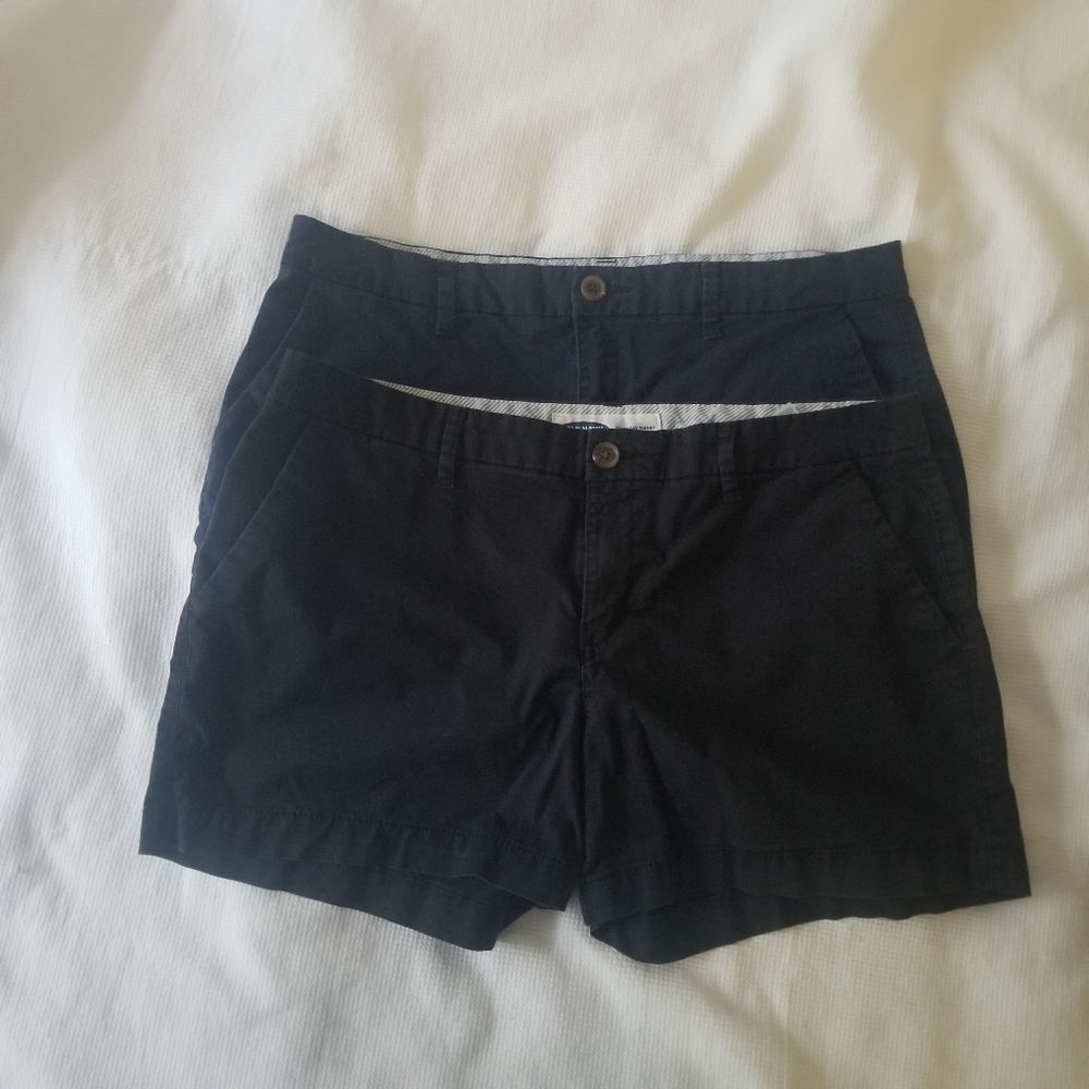 BUNDLE.....2 PairOld Navy Khaki Everyday Shorts